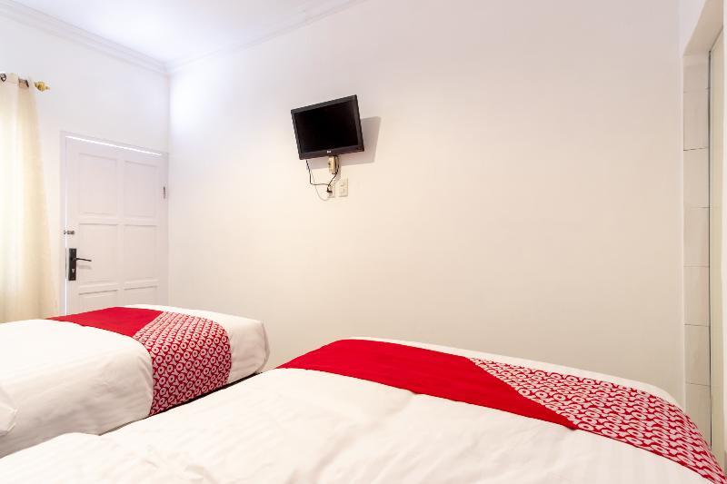 Oyo 1507 Doriyu Homestay Medan Zewnętrze zdjęcie